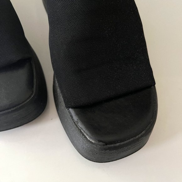 Steve Madden Women's Slinky30 Sandal - Picture 2 of 6